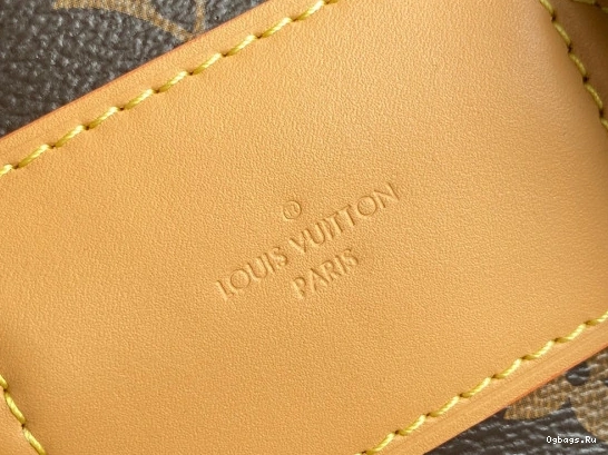 VUITTON LOUIS BACKPACK BOSPHORE 0304